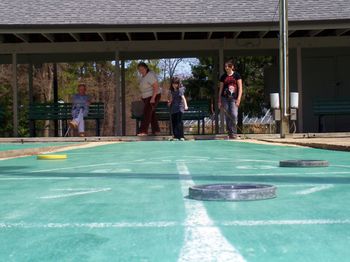 Shuffleboard me baby one more time