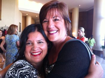 Liz and Silvia of Mama Latina Tips